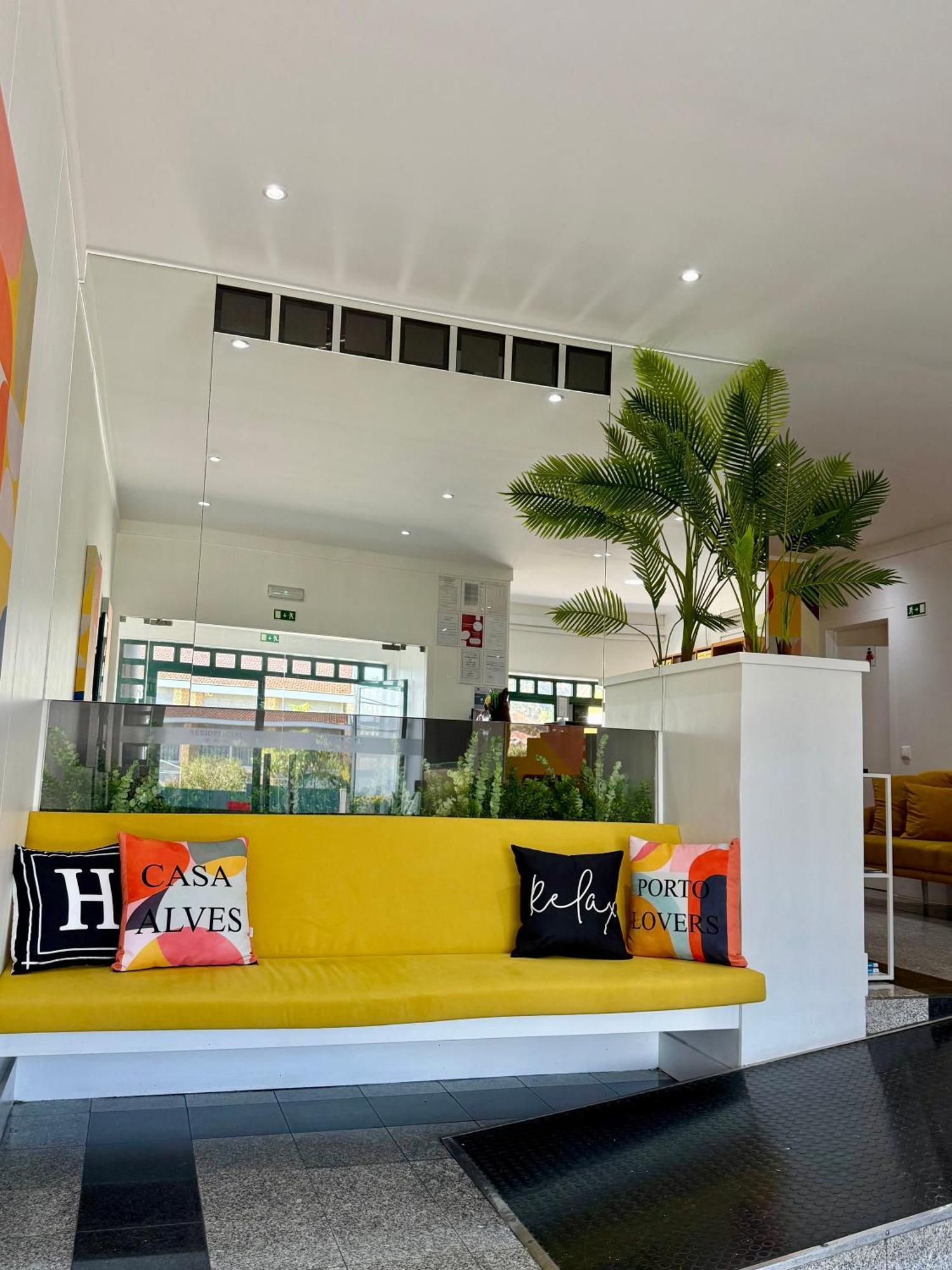 Residencial Dona Teresa Hotel Maía Buitenkant foto